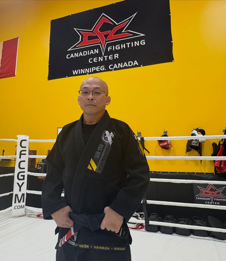 Canadian Fighting Center Winnipeg KickBoxing Muay Thai Boxing BJJ MMA Gym
