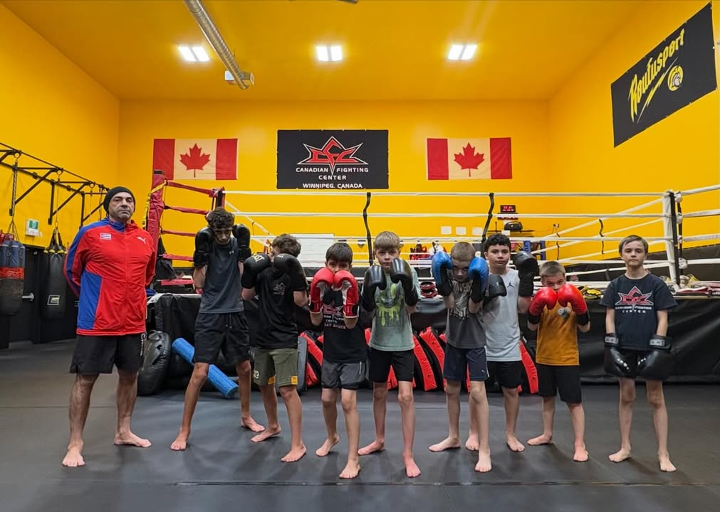 Canadian Fighting Center Winnipeg KickBoxing Muay Thai Boxing BJJ MMA Gym